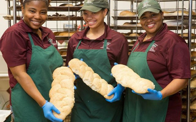 Meet the lovely ladies of our bakery department at the Perkins Road location. Jande, Karri…